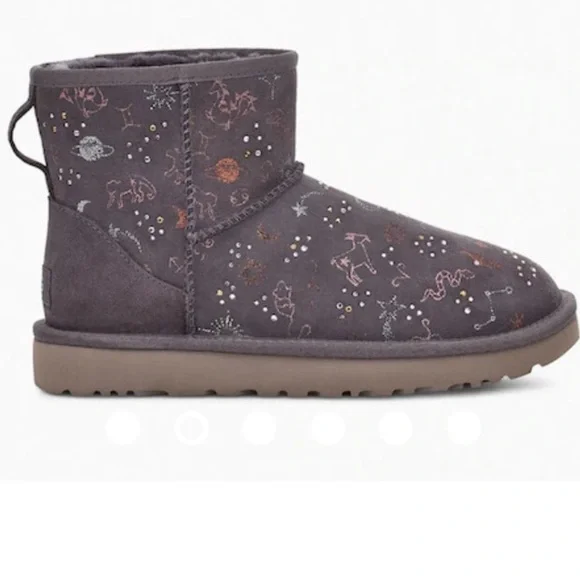 NWT Ugg Classic Zodiac Mini Boots - Picture 3 of 7